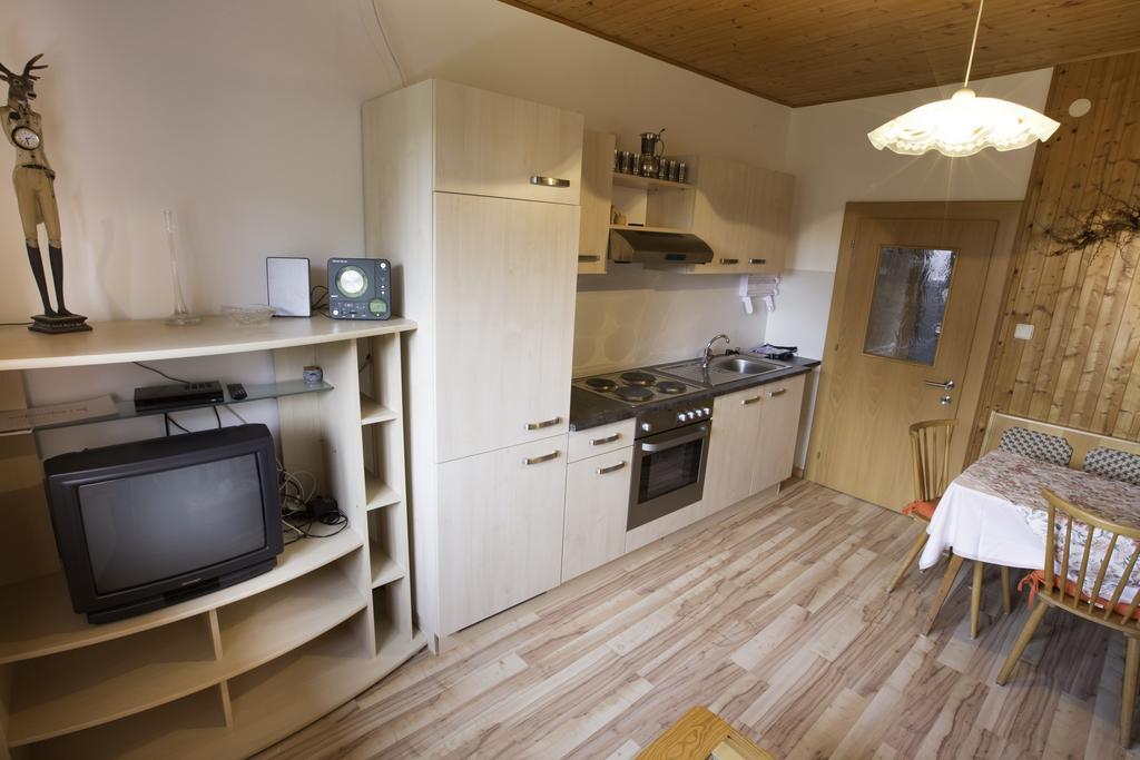 Wunderhof Villa Schiefling am See Room photo